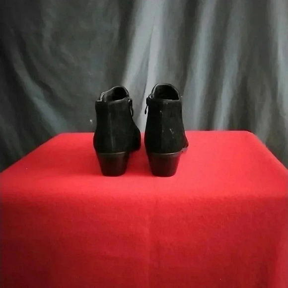 Reneeze Booties 6.5 NWOT - Picture 3 of 6